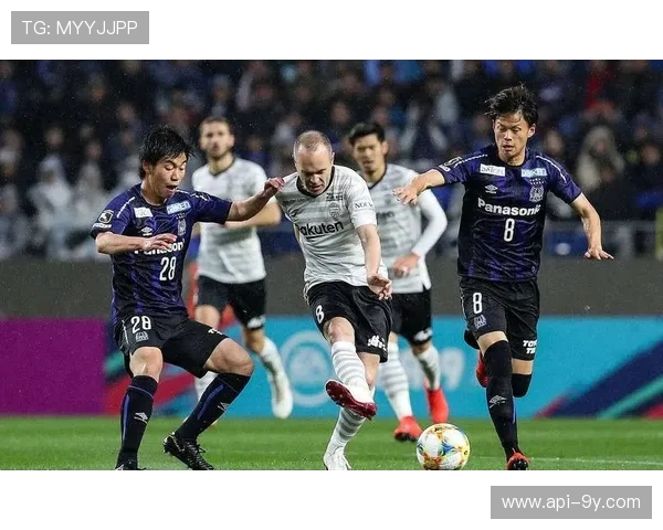 广岛三箭激战江原FC 町田泽维亚迎战墨尔本城上演亚冠焦点对决