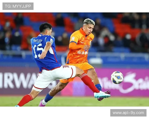 山东泰山多打一人险胜，陈哲宣红牌成比赛转折